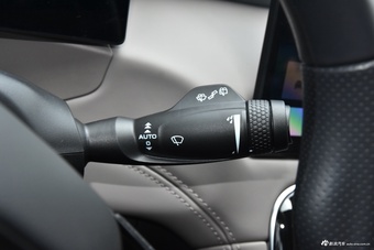 2025款博越L 第四代 1.5TD DCT 扬帆