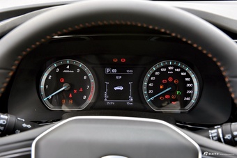 2025款长安CS75 PRO 1.5T 舒适型 5座