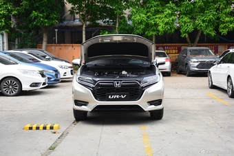 2020款UR-V 2.0T 370TURBO 四驱尊享版