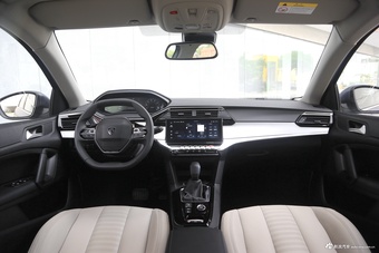 2011款东风标致408 1.6L自动舒适版图片