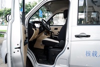 2023款跨越星V3 1.5L汽油标准型7座客车
