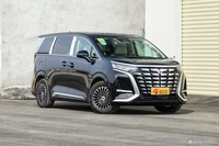 2024款腾势D9 DM-i 四驱尊贵型