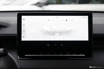 2026款卡罗拉锐放 2.0L 先锋版