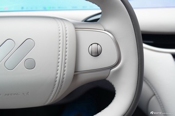 2025款智己L6 四驱性能版