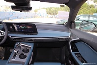 2026款MG7 1.5T 300 DCT优雅版