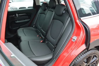 2022款MINI CLUBMAN 1.5T COOPER 鉴赏家