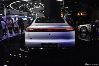 2025款尊界S800增程 4座