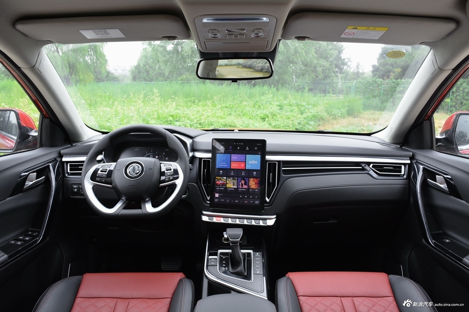 2021款风行T5 1.5T自动尊贵型