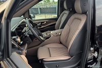 2025款傲旋 2.0T 纵横四海50周年限量版