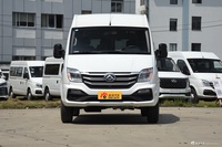 2024款新途V80 傲运通超值版 6MT 短轴中顶127Ps 5/6座
