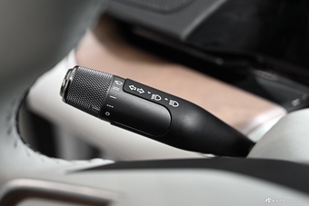 2026款铂智7 高配