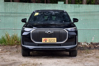 2025款瑞虎9 2.0T 自动两驱尊享版 5座