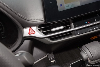 2026款格瑞维亚 2.5L混动 尊贵PLUS版