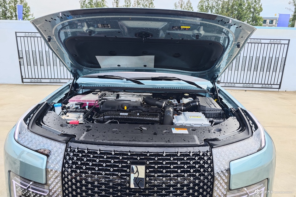 2023款仰望U8 豪华版