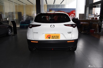 2024款马自达CX-30 2.0L自动雅悦型