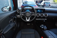 2022款奔驰A级 改款 A 200 L 运动轿车动感型