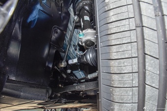 2025款奥迪Q3 45周年典藏版 35TFSI 时尚动感型