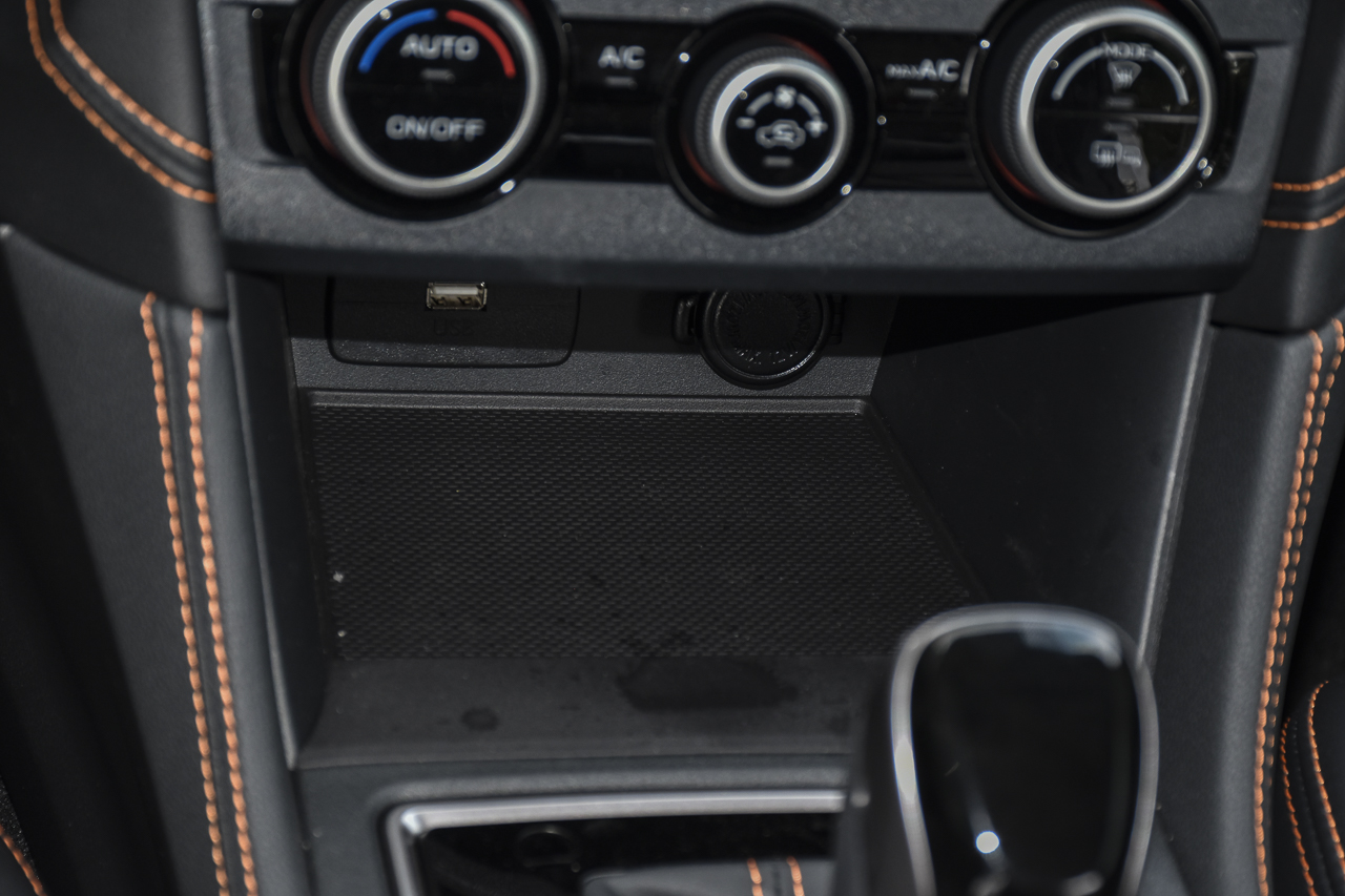 2019款斯巴鲁XV 2.0L自动全驱豪华版国VI