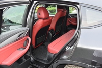 2021款宝马X4 xDrive 30i M运动曜夜套装