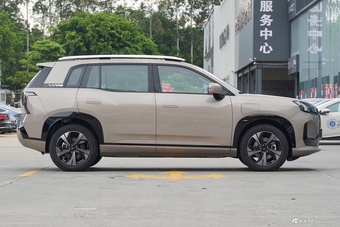 2026款AION V 埃安霸王龙 家庭版 650 智豪版