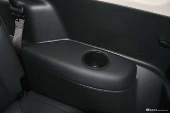 2022款问界M7 1.5T 增程式 两驱舒适版