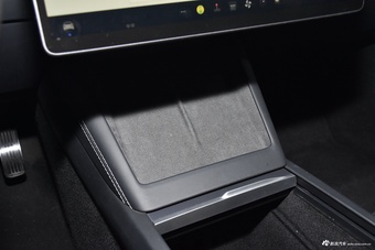 2025款Model 3 后轮驱动版