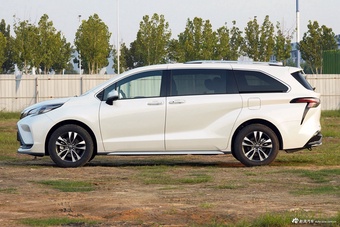 2026款格瑞维亚 2.5L混动 尊贵PLUS四驱版