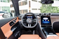 2025款奔驰GLC改款 300 L 4MATIC 动感型 7座