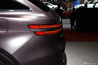 2023上海车展实拍：捷尼赛思GV70