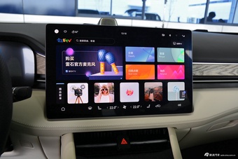 2022款问界M7 1.5T 增程式 四驱旗舰版