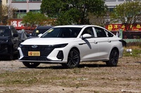 2025款艾瑞泽8 2.0T DCT劲