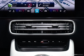 2025款奔驰CLA纯电 300L 超长续航领智版