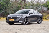2024款逸动 1.5T GDI自动 尊贵型
