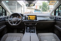 2023款威然 改款 330TSI 豪华版