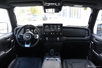 2024款212越野车 2.0T 机械师