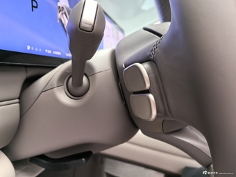 2026款智己LS6增程 66 Max+