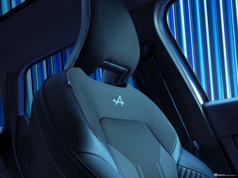 2024款雷诺SYMBIOZ 基本型 官图