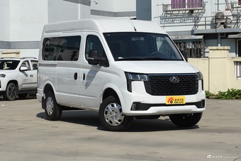 2024款上汽大通MAXUS V80 傲运通 6MT 短轴中顶127Ps 5/6座