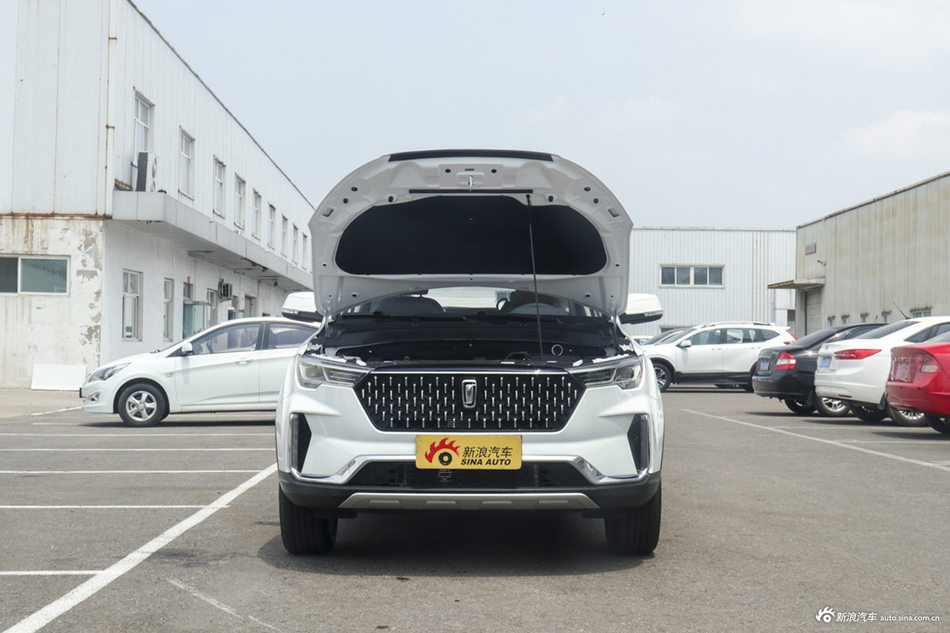  2019款奔腾T33 1.6L手动豪华型国VI