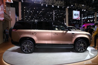 2025广州车展实拍：极石ADAMAS