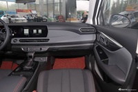 2021款北京U5 PLUS 1.5L CVT尊贵版