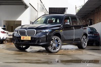 2025款宝马X5 xDrive 40Li 尊享型M 运动曜夜套装