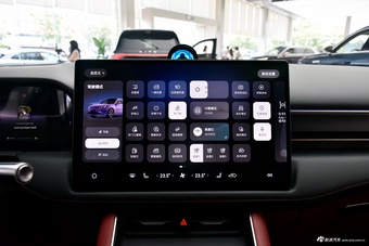 2025款问界M5 增程 Ultra 后驱版