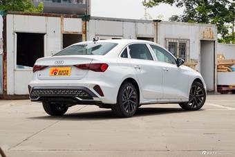 2025款奥迪A3L Limousine 35TFSI 飞驰悦享型