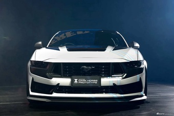 2026款Mustang Dark Horse T8 官图