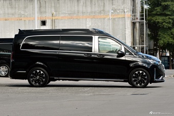 2025款维努斯 2.0T 威赫纪念版