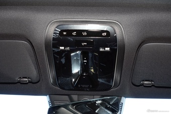 2026款奔驰E级 260 L 经典型