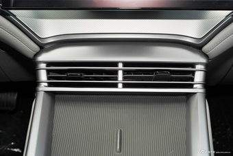 2025款海豹07 DM-i 智驾版 1.5L 125km 精英型