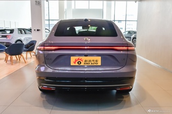 2025款蔚来EC6 75kWh