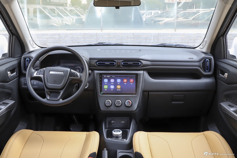 2023款风光E380 标准版-舒适型 7座
